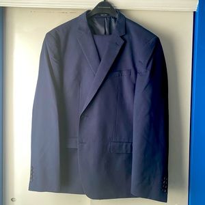 Egara Suit- Extreme Slim Fit (48R, 43 Waist)